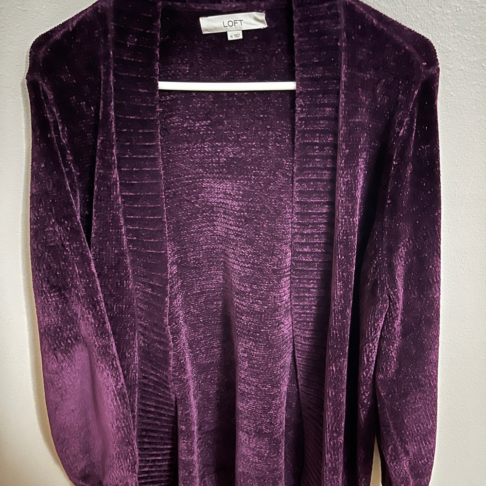LOFT Women's Purple Sweater, Size XL, Beautiful Color!